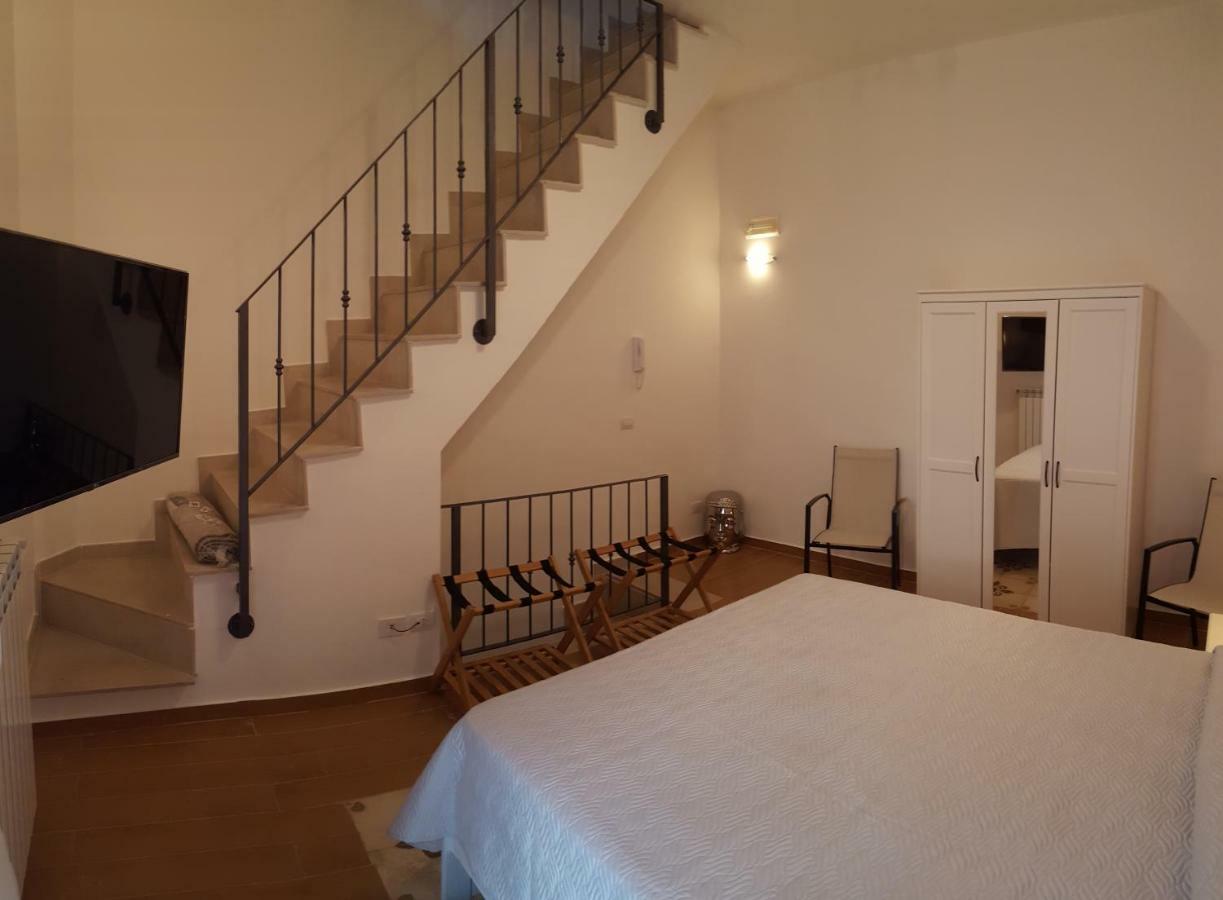 Casa Vacanze Don Vincenzo Monopoli Exterior foto